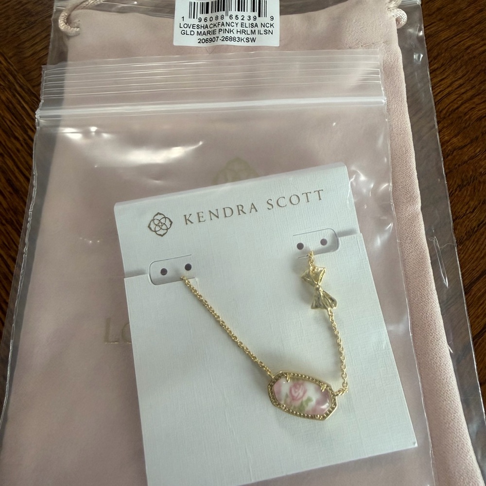 🎀Kendra Scott Love Shack Fancy Elisa pink blooming heirloom gold bow necklace🎀